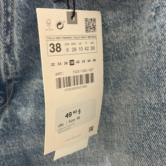 Mom Fit Blue Denim Jeans from ZARA - Picture 3 of 7